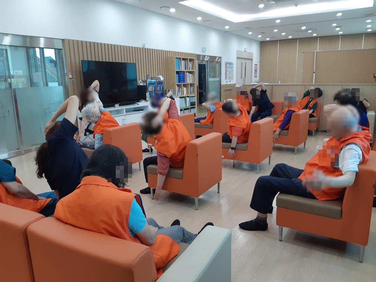 치매전담형주간보호센터.jpg 이미지
