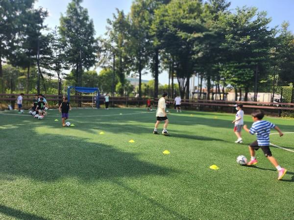 인천광역시동구체육회와 함께하는 축구특강 개강 사진