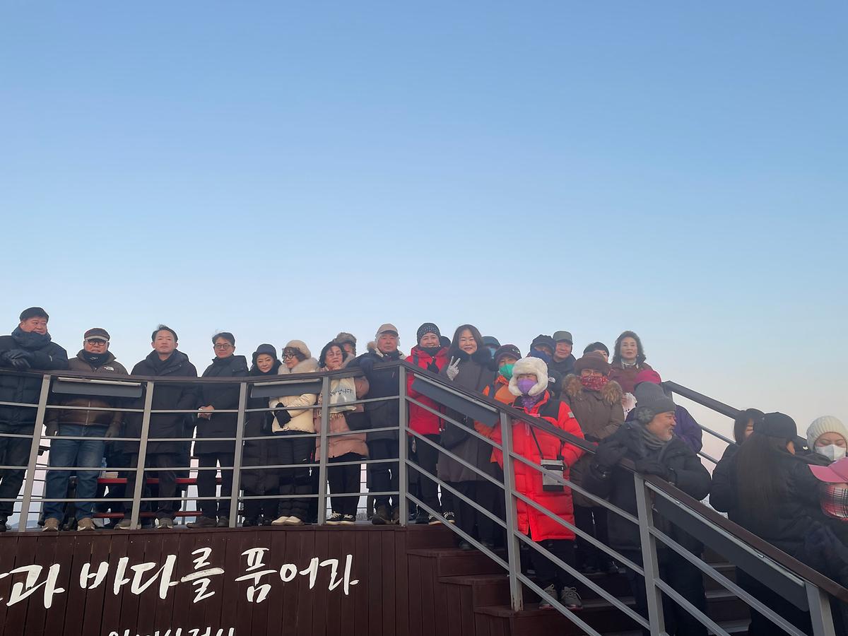 25.01.03.(토)_해맞이_행사(월미산_등산)_(152).jpg 이미지
