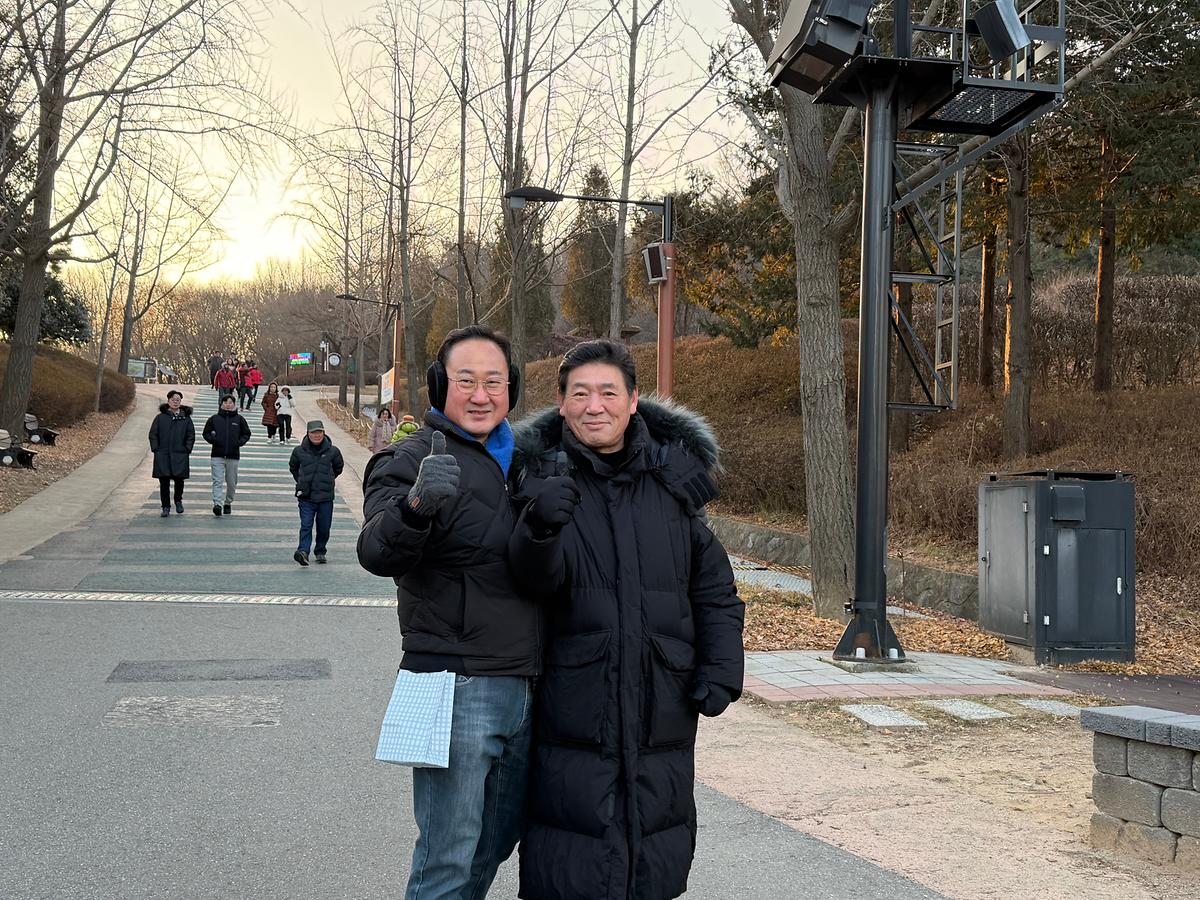 25.01.03.(토)_해맞이_행사(월미산_등산)_(66).jpg 이미지